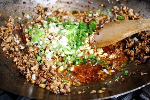 Kaitlin's Special Noodles (Ground Pork Lo Mein), by cwww5.fioekdjsdas.cf