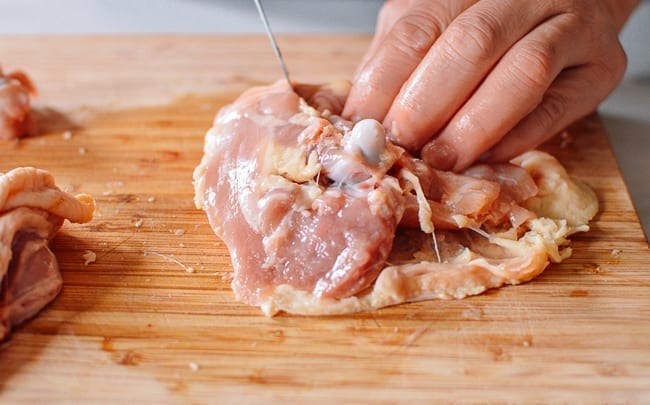How to De-bone a Chicken Thigh, cwww5.fioekdjsdas.cf