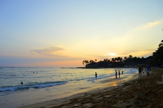 16 Reasons Why Hawaii is Pretttttty Much The Bomb - beach sunset, by cwww5.fioekdjsdas.cf