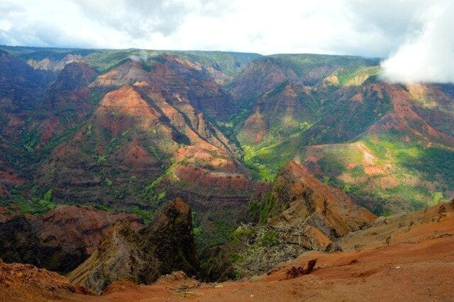16 Reasons Why Hawaii is Pretttttty Much The Bomb - waimea-canyon, by cwww5.fioekdjsdas.cf