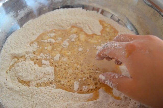 Homemade Bagels Recipe - Beijing Survival Guide, by thewoksoflife,com