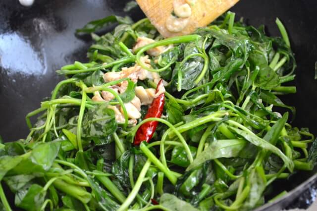Stir Fried Water Spinach with Fermented Tofu, by cwww5.fioekdjsdas.cf