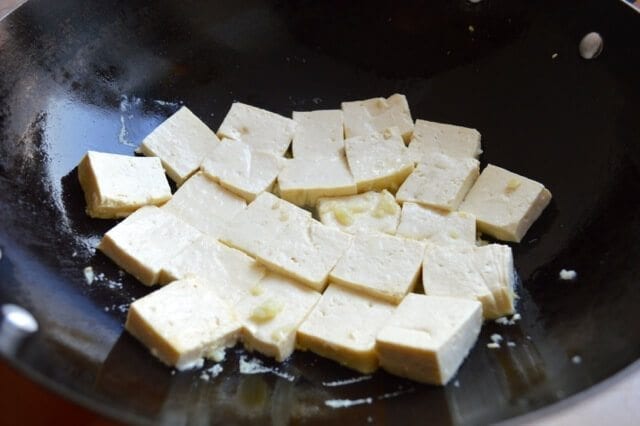 Quick and Easy Braised Tofu (Hongshao Dofu) by cwww5.fioekdjsdas.cf