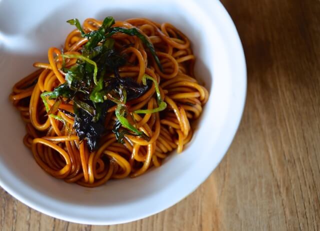 25 Last minute meals - Soy Scallion Shanghai Noodles (Cong You Ban Mian), by cwww5.fioekdjsdas.cf