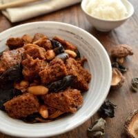 Hong Shao Kao Fu - Braised Wheat Gluten with Mushrooms, by cwww5.fioekdjsdas.cf