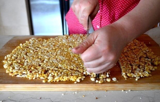 Homemade Chinese Sesame Peanut Brittle, by cwww5.fioekdjsdas.cf