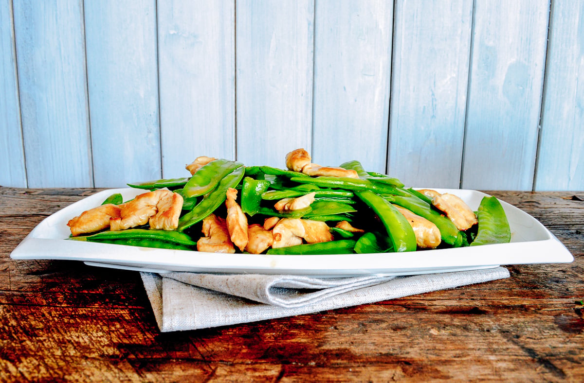 Chicken Snow Peas Stir-fry by cwww5.fioekdjsdas.cf