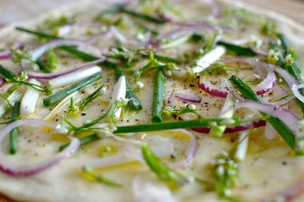 Chive Flower Flatbread, by cwww5.fioekdjsdas.cf