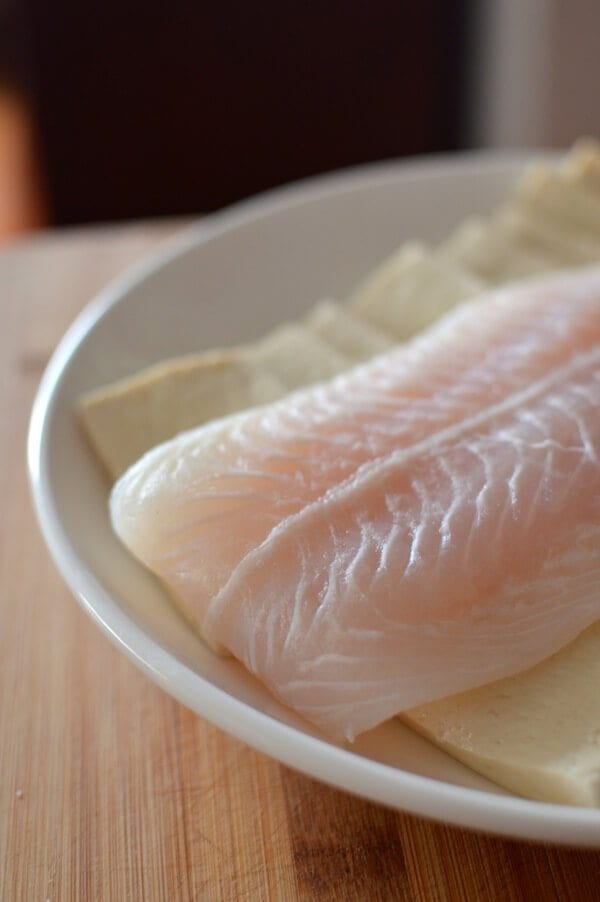 Hunan Steamed Fish with Salted Chilies - Duo Jiao Yu, by cwww5.fioekdjsdas.cf