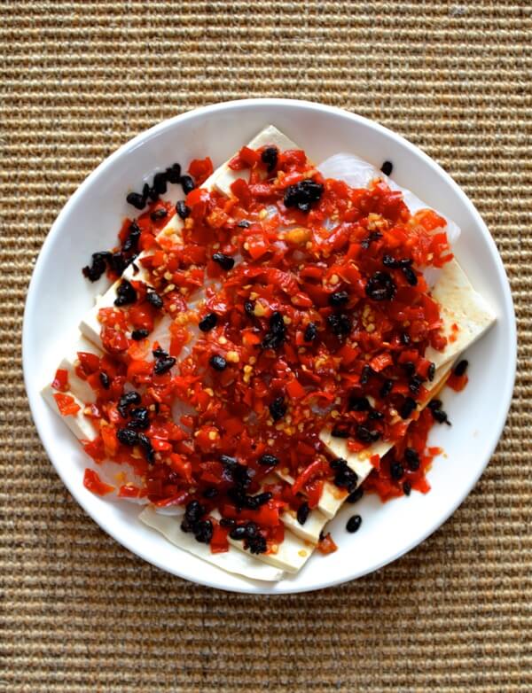 Hunan Steamed Fish with Salted Chilies - Duo Jiao Yu, by cwww5.fioekdjsdas.cf