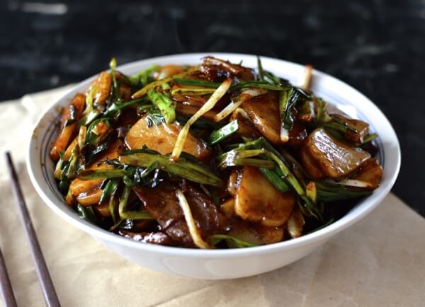 Steak and Scallion Rice Cake Stir-Fry by cwww5.fioekdjsdas.cf