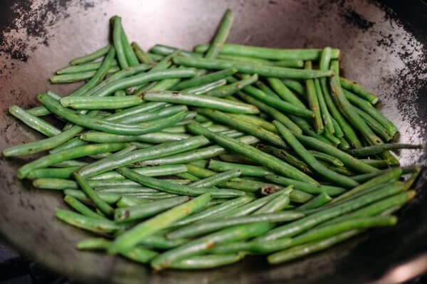 Sichuan Dry Fried Green Beans, by cwww5.fioekdjsdas.cf