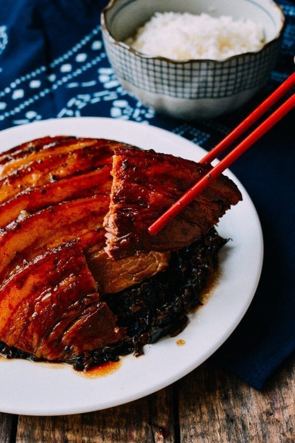 Chinese New year recipes - Mei Cai Kou Rou (Steamed Pork Belly w/ Preserved Mustard Greens), by cwww5.fioekdjsdas.cf