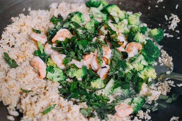Thai Basil Shrimp Fried Rice - Easy Thai Food , by cwww5.fioekdjsdas.cf