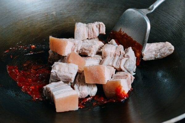 Cantonese Style Braised Pork Belly with Arrowroot, by cwww5.fioekdjsdas.cf