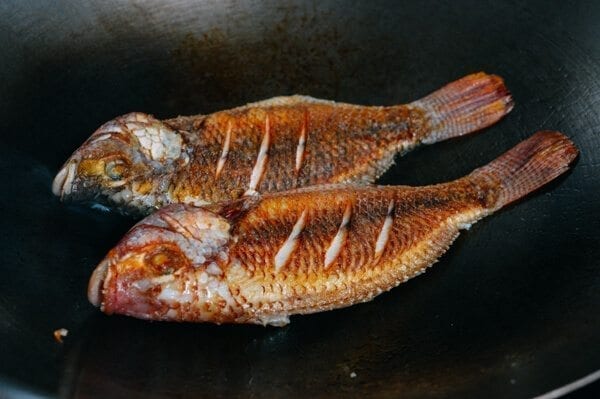 Chinese Braised Fish (Hongshao Yu), by cwww5.fioekdjsdas.cf