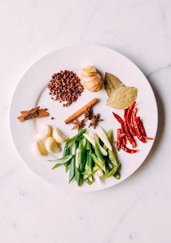 Big Plate Chicken (Chinese Da Pan Ji) with Noodles, by cwww5.fioekdjsdas.cf