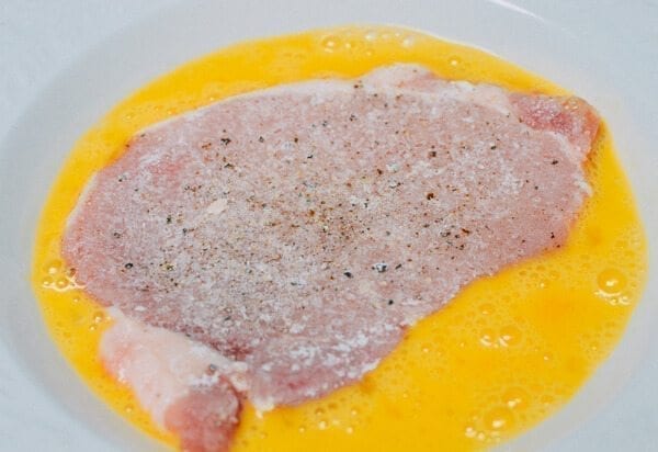 Katsudon Japanese Pork Cutlet and Egg Rice Bowl, by cwww5.fioekdjsdas.cf