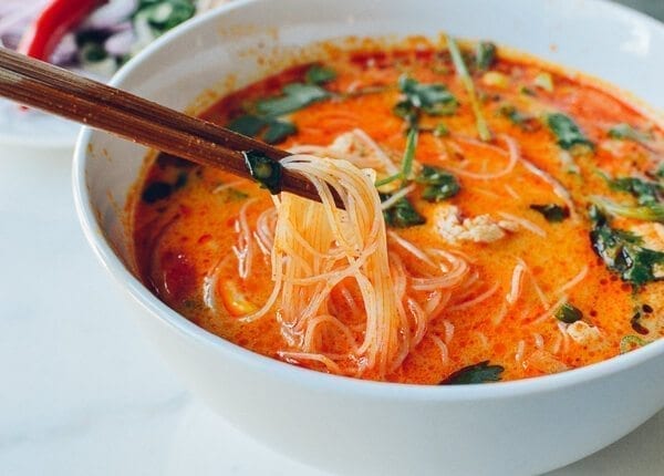 15 Minute Coconut Curry Noodle Soup, by cwww5.fioekdjsdas.cf