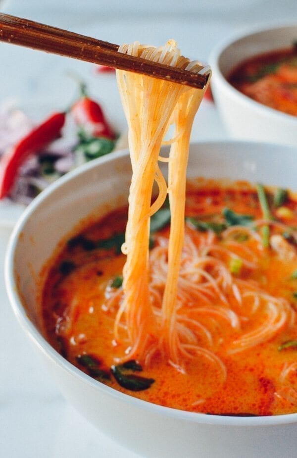 15 Minute Coconut Curry Noodle Soup, by cwww5.fioekdjsdas.cf