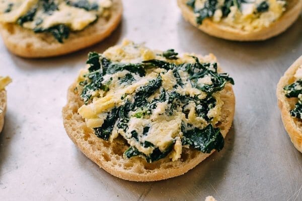 Cheesy Kale Prosciutto Brunch Melts, by cwww5.fioekdjsdas.cf