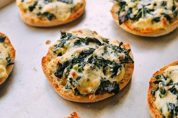 Cheesy Kale Prosciutto Brunch Melts, by cwww5.fioekdjsdas.cf