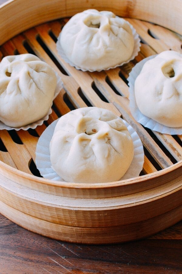 Steamed BBQ Pork Buns (Char Siu Bao), by cwww5.fioekdjsdas.cf