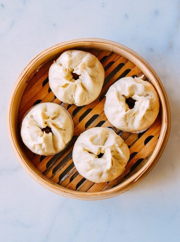 Steamed BBQ Pork Buns (Char Siu Bao), by cwww5.fioekdjsdas.cf