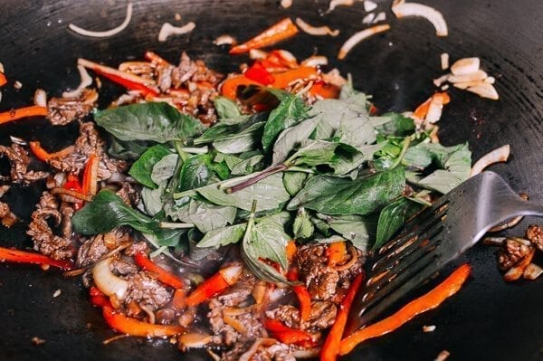 Thai Basil Beef (Pad Gra Prow), by cwww5.fioekdjsdas.cf