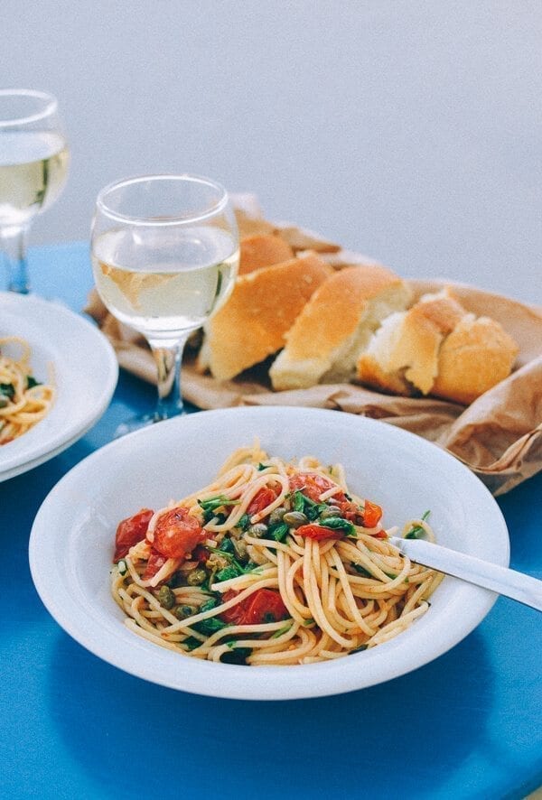 Spaghetti with Tomatoes, Capers, Mint & Parsley, by cwww5.fioekdjsdas.cf