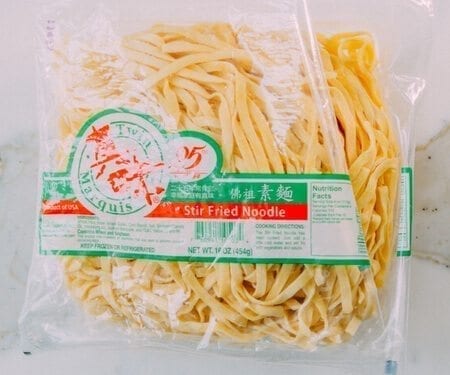 fresh-wide-egg-noodles