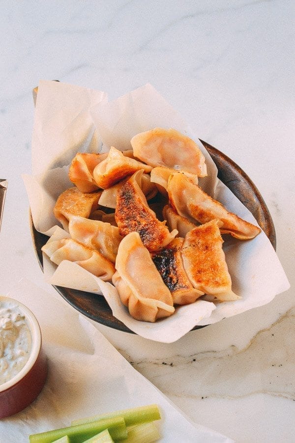 Buffalo Chicken Potstickers, by cwww5.fioekdjsdas.cf