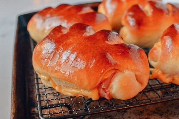 Ham and Cheese Buns, A Chinese Bakery Treat, by cwww5.fioekdjsdas.cf