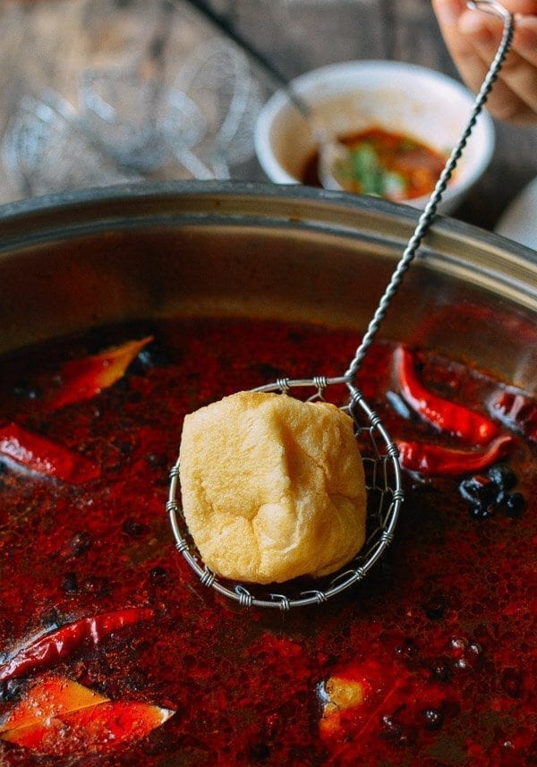 Dipping Soy Puff into Sichuan Hot Pot, by cwww5.fioekdjsdas.cf