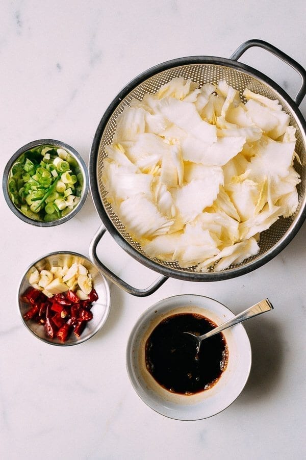 Sichuan Napa Cabbage Stir-fry (Suan La Bai Cai), by cwww5.fioekdjsdas.cf
