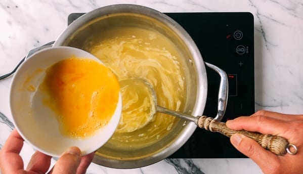 Adding eggs to egg drop soup, cwww5.fioekdjsdas.cf