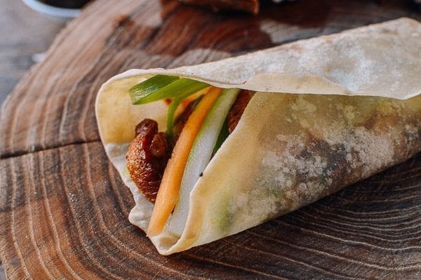 Homemade peking duck wrapped in mandarin pancake, by cwww5.fioekdjsdas.cf