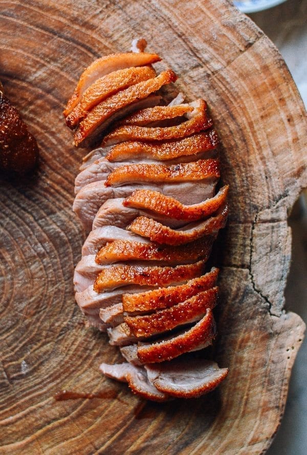 Slices of seared duck breast with crispy skin, by cwww5.fioekdjsdas.cf