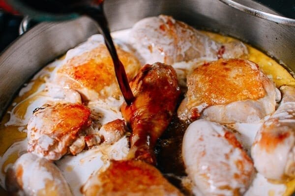 Adding soy sauce to Chicken Adobo, by cwww5.fioekdjsdas.cf