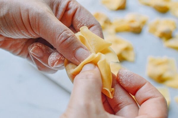 Shanghai Wonton Soup, by cwww5.fioekdjsdas.cf
