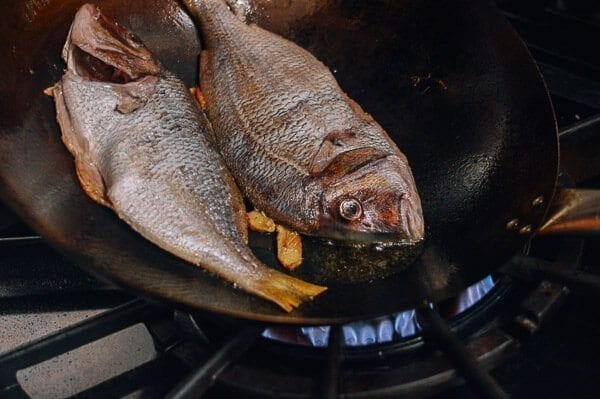 Pan Fried Fish - Chinese Whole Fish Recipe, by cwww5.fioekdjsdas.cf