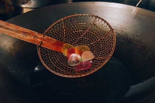 Fried Prawn Crackers for Chinese New Year, by cwww5.fioekdjsdas.cf
