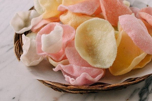 Fried Prawn Crackers for Chinese New Year, by cwww5.fioekdjsdas.cf