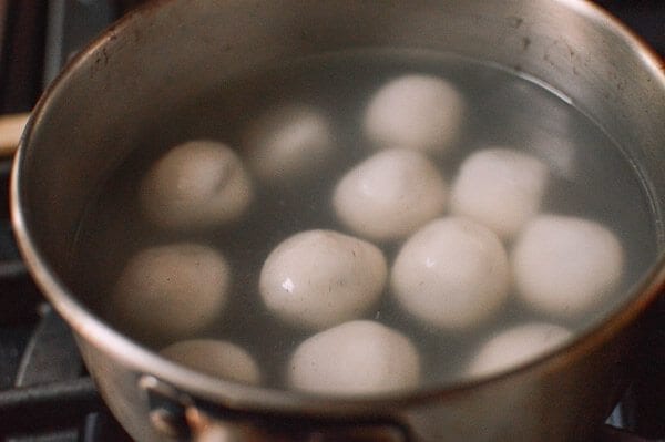 Tang Yuan (Sweet Rice Balls with Black Sesame Filling), by cwww5.fioekdjsdas.cf