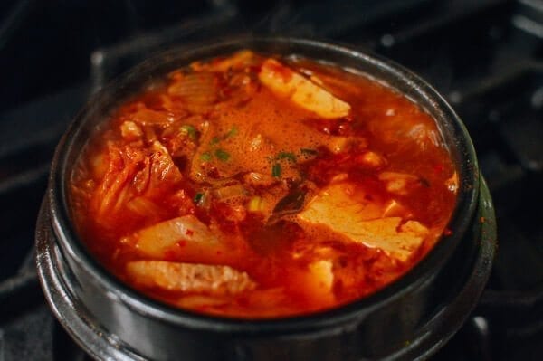 Kimchi Stew (Kimchi Jigae), by cwww5.fioekdjsdas.cf