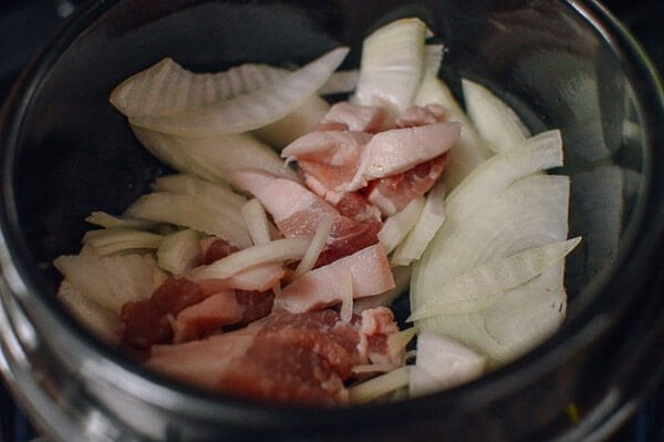 Kimchi Stew (Kimchi Jigae), by cwww5.fioekdjsdas.cf