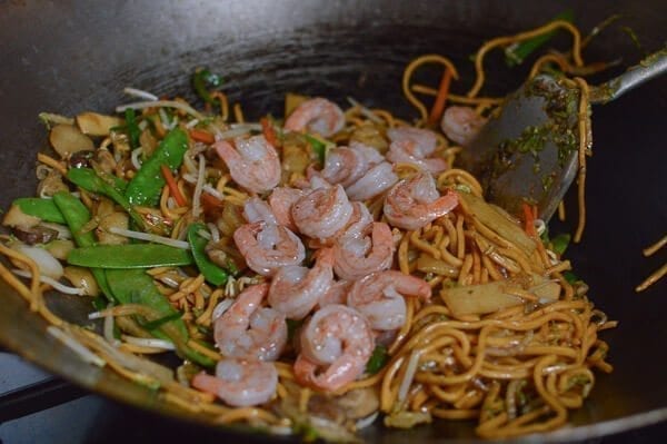 Shrimp Lo Mein, by cwww5.fioekdjsdas.cf