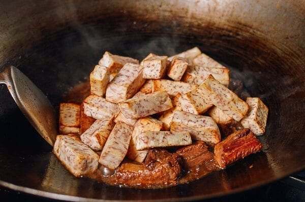 Braised Pork Ribs and Taro Stew, by cwww5.fioekdjsdas.cf