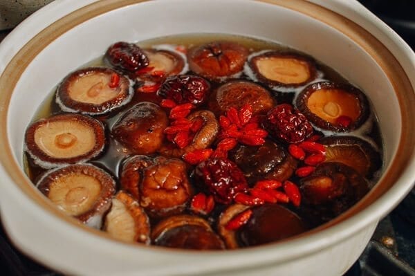 Chinese Chicken Mushroom Soup, by cwww5.fioekdjsdas.cf