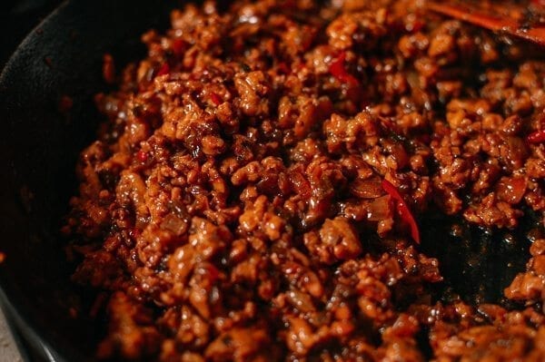 Chicken Lettuce Wraps, A Healthy Low Carb Favorite, by cwww5.fioekdjsdas.cf